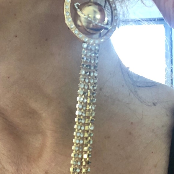 Hanging clip on earrings - Picture 8 of 8